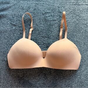Calvin Klein 34B Adjustable Wireless Nude Bra